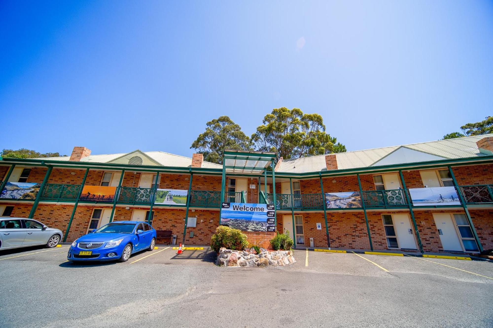 Golf Place Inn Wollongong Primbee Esterno foto