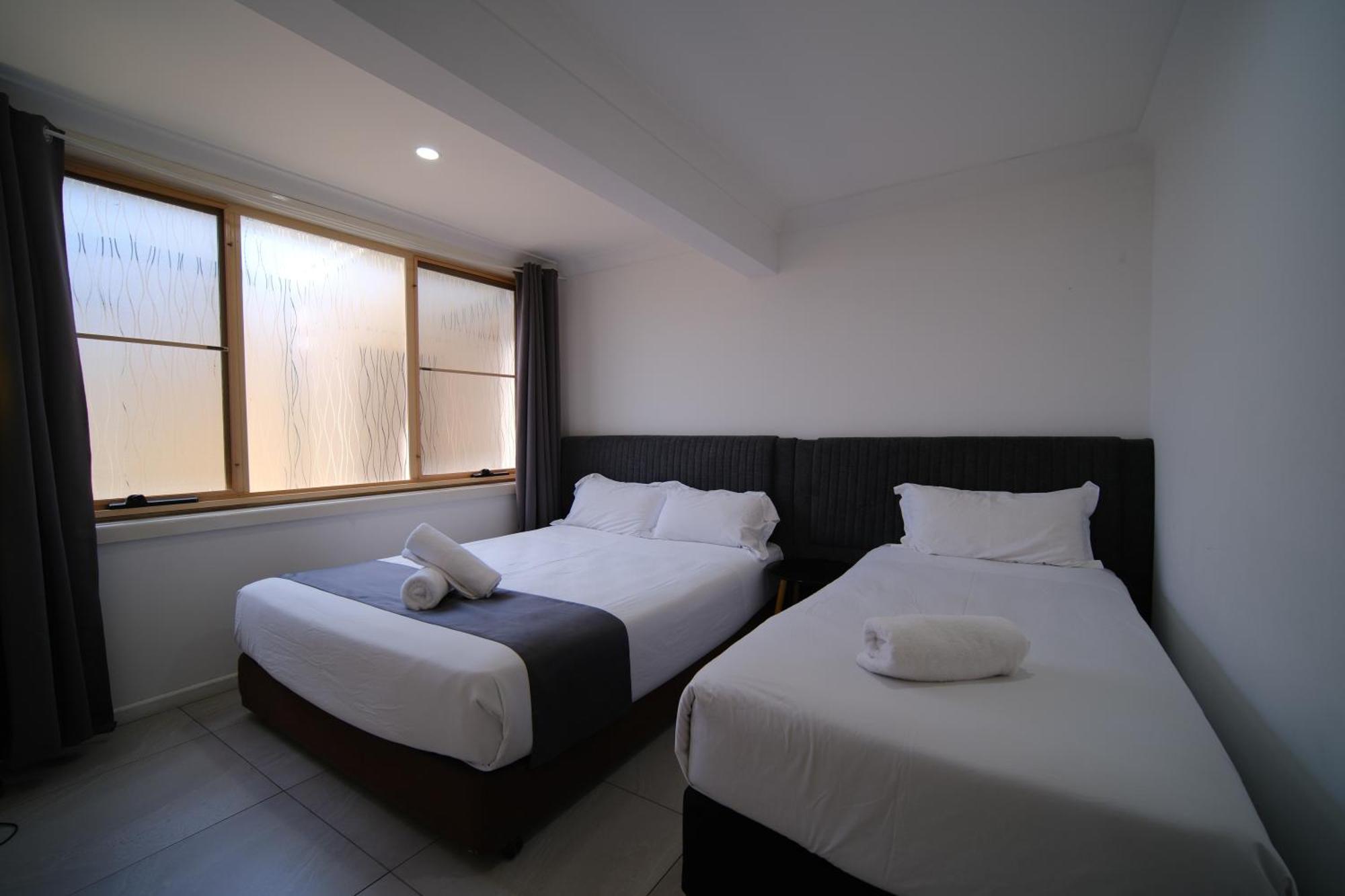 Golf Place Inn Wollongong Primbee Esterno foto