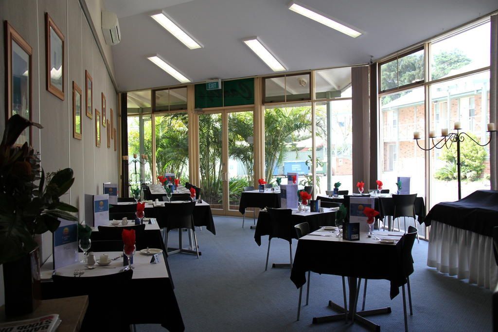 Golf Place Inn Wollongong Primbee Esterno foto
